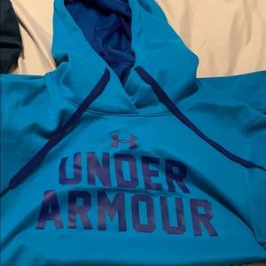 Women’s blue Under Armour hoodie. Size M.